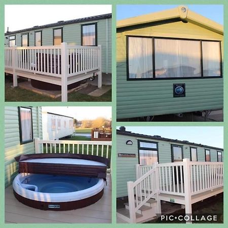 Hot Tub Breaks Lancaster Cresent Tattershall Lakes Hotell Lincoln Eksteriør bilde